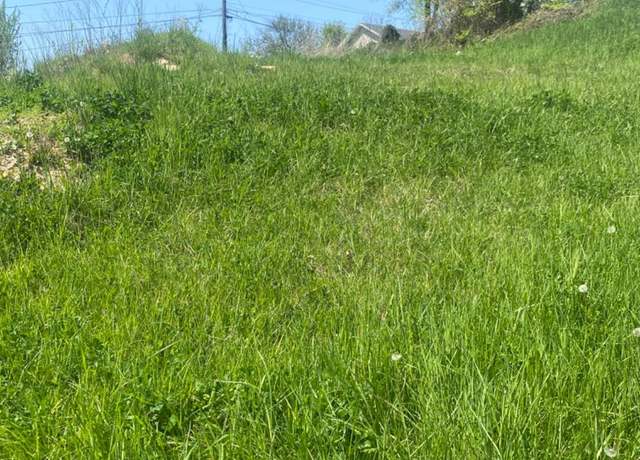 Property at 322 4th St, Fremont, OH 43420