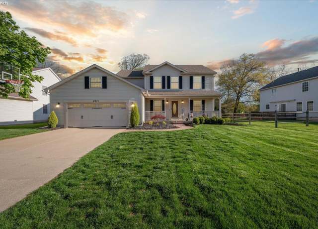Property at 2371 Mckinley Dr Dr, Perrysburg, OH 43551, 4 beds, 2.5 baths