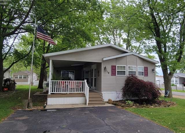 Property at 1600 N Buck Rd #19, Marblehead, OH 43440, 3 beds, 2 baths