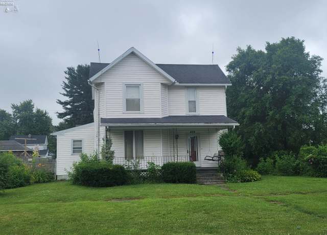 Property at 409 2nd St, Fremont, OH 43420, 3 beds, 1 bath