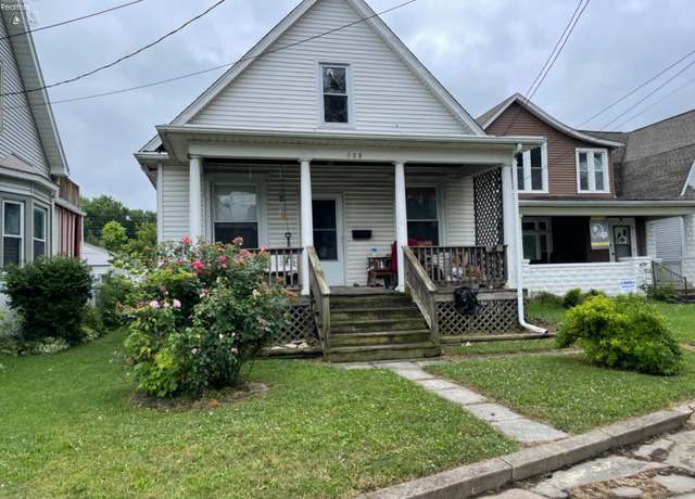Property at 608 Osborne St, Sandusky, OH 44870, 2 beds, 1 bath
