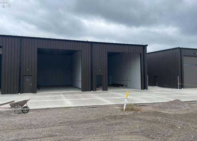 Property at 5850 East Harbor Rd Unit B5, Marblehead, OH 43440