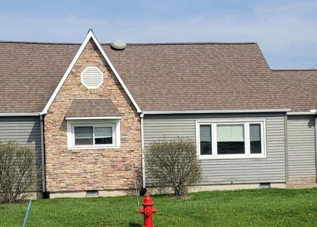Property at 5411 E Channel Dr, Port Clinton, OH 43452, 1 bed, 2 baths