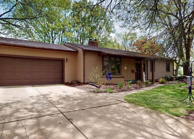 Property at 66 Hillcrest Dr, Willard, OH 44890, 4 beds, 3 baths