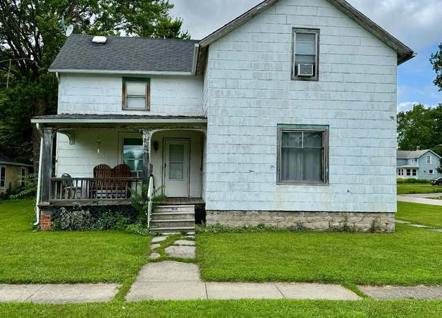 Property at 442 N Ohio Ave Ave, Fremont, OH 43420, 4 beds, 1 bath