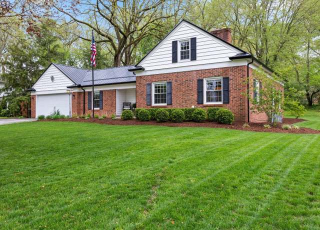Property at 2918 Valley Ln, Sandusky, OH 44870, 3 beds, 2.5 baths
