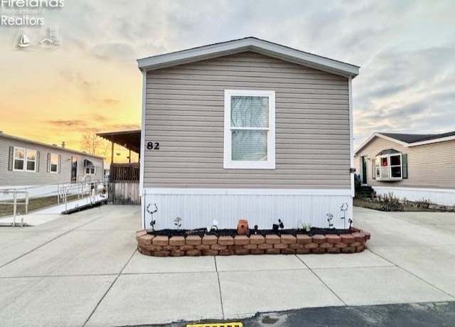 Property at 220 Maple Ln #82, Green Springs, OH 44836, 3 beds, 2 baths