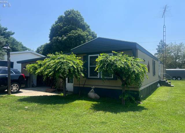 Property at 243 7th Ave, Tiffin, OH 44883, 1 bed, 1 bath