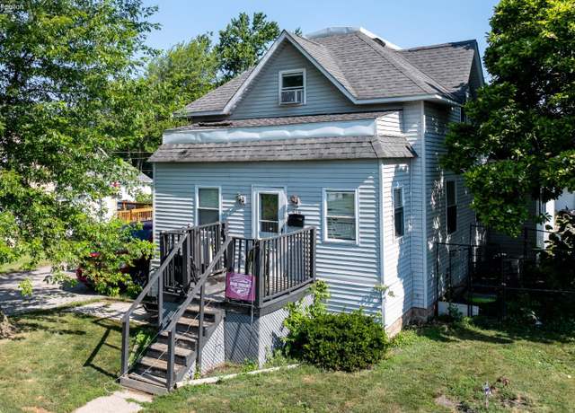 Property at 416 W Third, Port Clinton, OH 43452, 4 beds, 1.5 baths