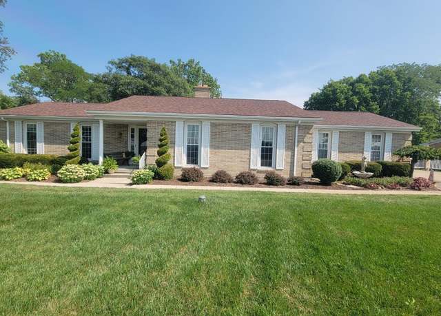 Property at 855 Rambo Ln, Fremont, OH 43420, 4 beds, 3 baths