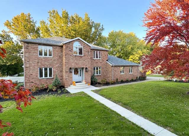 Property at 4330 Linda Dr, Vermilion, OH 44089, 3 beds, 2.5 baths