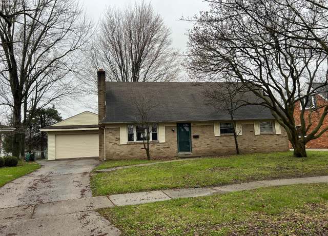 Property at 948 Joliet Dr, Maumee, OH 43537, 4 beds, 1.5 baths