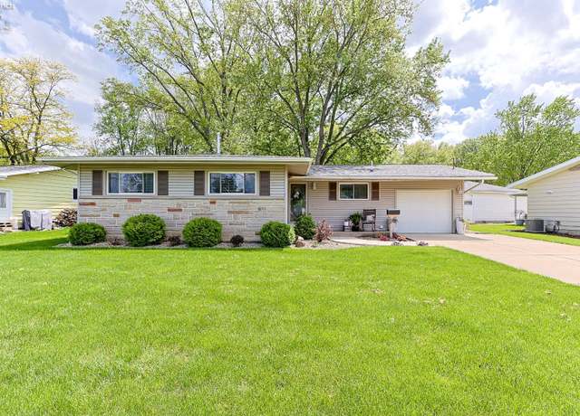 Property at 80 Eastwood Dr, Norwalk, OH 44857, 3 beds, 1 bath