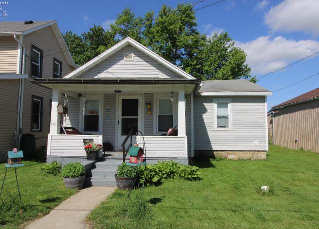 Property at 414 Short St, Port Clinton, OH 43452, 2 beds, 1 bath