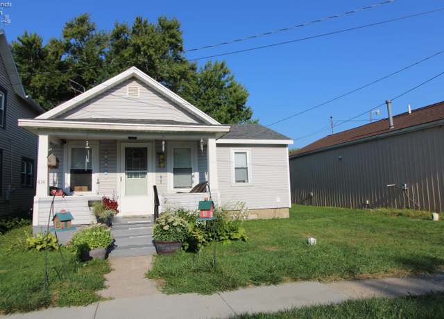 Property at 414 Short St, Port Clinton, OH 43452, 2 beds, 1 bath