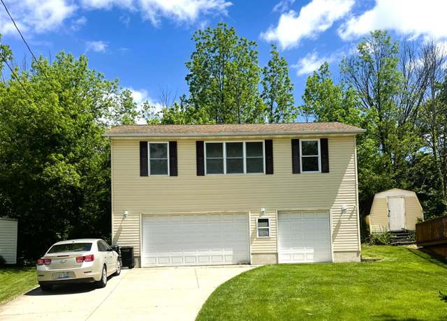 Property at 765 Riverside Dr, Vermilion, OH 44089, 2 beds, 1 bath