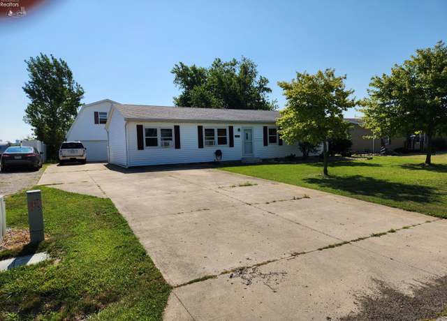 Property at 239 Spring Crest Crst, Marblehead, OH 43440, 3 beds, 1 bath