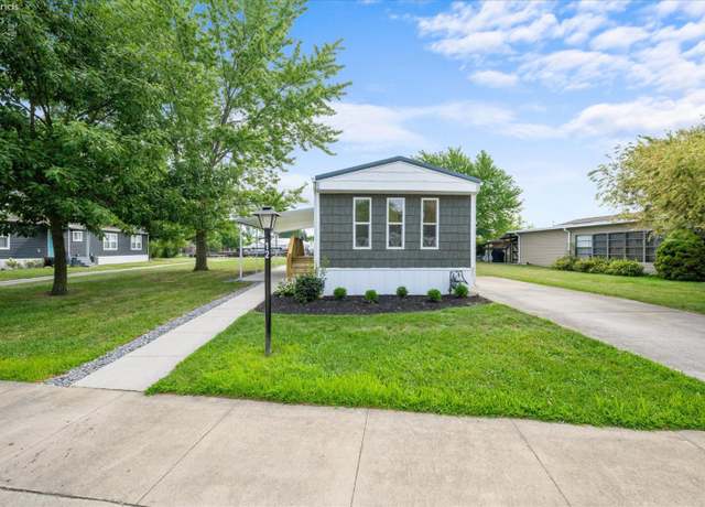 Property at 12 E Bass Cir, Lakeside Marblehead, OH 43440, 3 beds, 1.5 baths