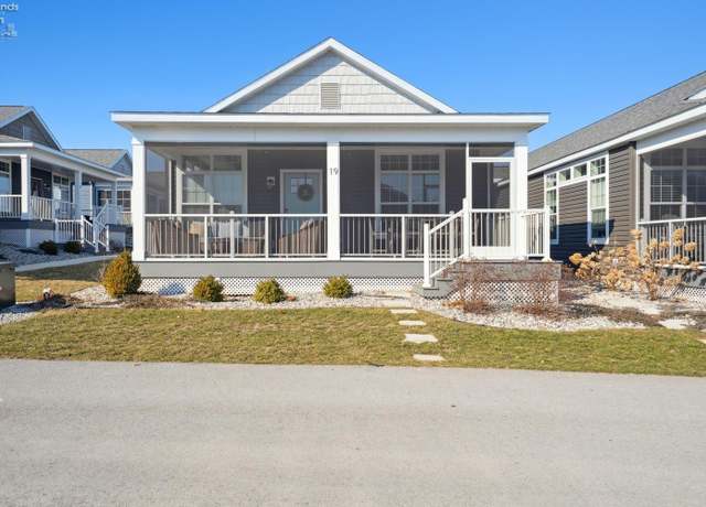 Property at 10850 Bayshore Rd #19, Marblehead, OH 43440, 3 beds, 2 baths
