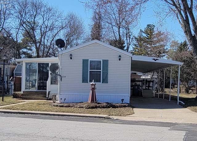 Property at 224 Driftwood Dr, Port Clinton, OH 43452, 2 beds, 2 baths