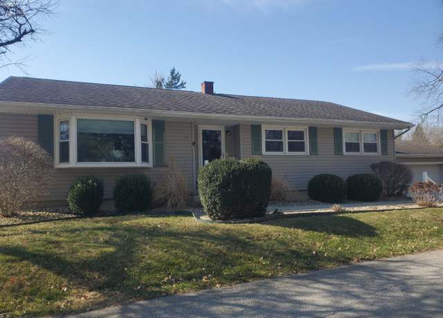 Property at 13 Sycamore Woods Ln, Tiffin, OH 44883, 3 beds, 1 bath