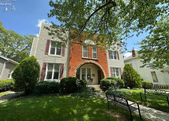 Property at 38 N Washington St, Tiffin, OH 44883