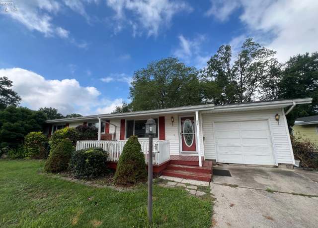 Property at 84 Eastwood Dr, Norwalk, OH 44857, 3 beds, 1 bath