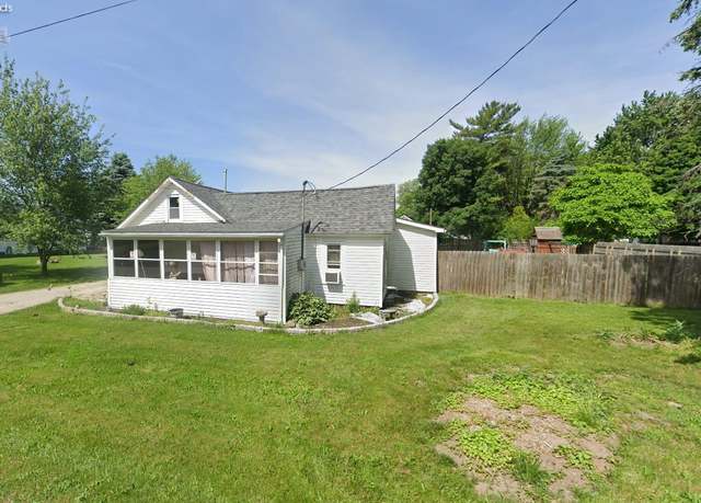Property at 109 Euclid Ave, Bradner, OH 43406, 2 beds, 1 bath