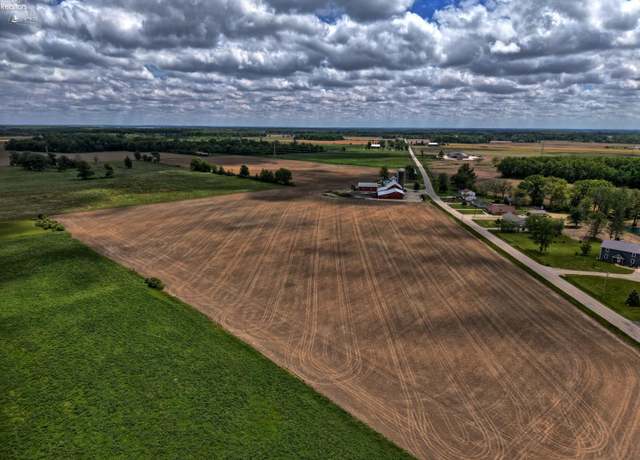 Property at 2301 S Mud Creek Rd, Oak Harbor, OH 43449