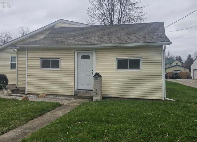 Property at 87 Third St, New London, OH 44851, 2 beds, 1 bath