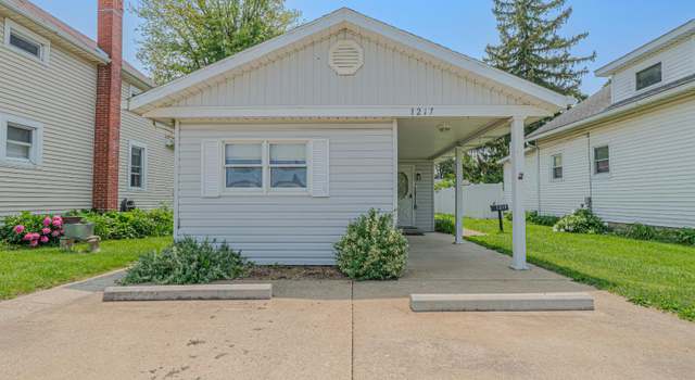 Photo of 1217 North St, Fremont, OH 43420