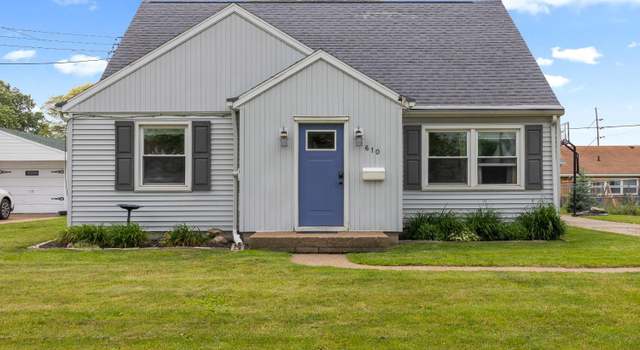 Photo of 610 Clinton St, Port Clinton, OH 43452