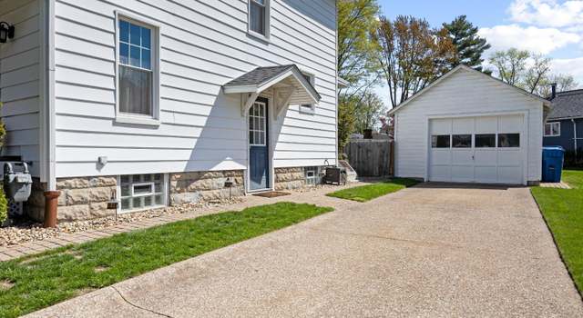 Photo of 619 West St, Amherst, OH 44001