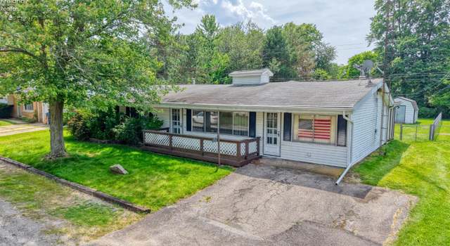 Photo of 254 Kensington Rd, Vermilion, OH 44089