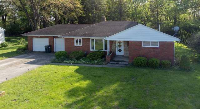Photo of 1224 Buchman Rd, Fremont, OH 43420