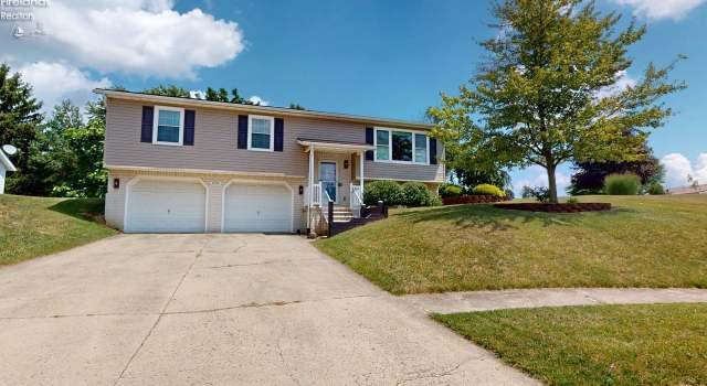 Photo of 1005 Tamarack Dr, Willard, OH 44890