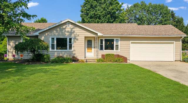 Photo of 1636 Arrowhead Dr, Fremont, OH 43420