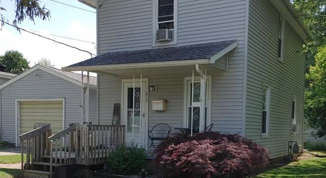 Photo of 217 N Mulberry St, Clyde, OH 43410