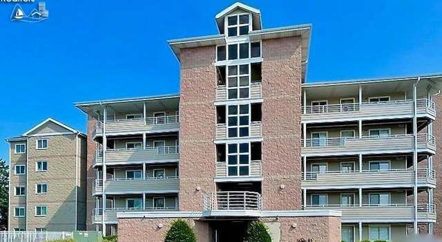 Photo of 32 Marina Point Dr, Sandusky, OH 44870