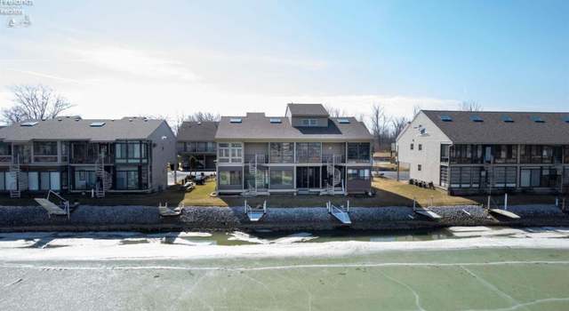 Photo of 8891 W Canada Goose Ct, Oak Harbor, OH 43449
