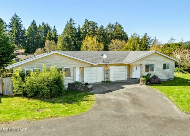 Property at 547 Vine Maple Ct Unit 547-549, Cannon Beach, OR 97110, 4 beds, 2 baths