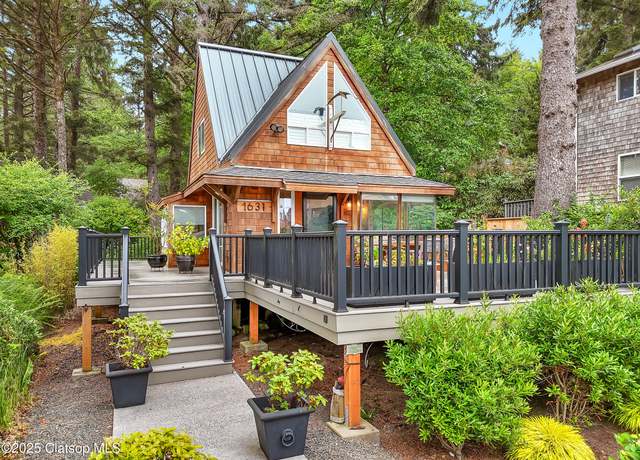Property at 1631 S Hemlock St, Cannon Beach, OR 97006, 2 beds, 2 baths
