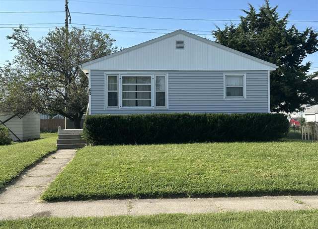 Property at 411 Lincoln Ave, Norfolk, NE 68701, 2 beds, 1 bath