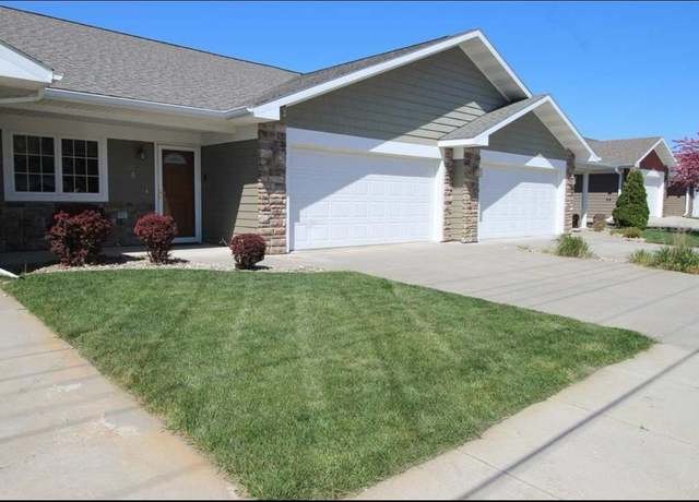 Property at 801 Queen City Blvd Unit B Blvd, Norfolk, NE 68701, 3 beds, 1 bath