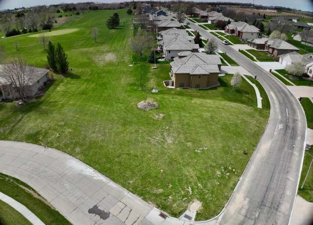 Property at 3103 Golf View Dr, Norfolk, NE 68701