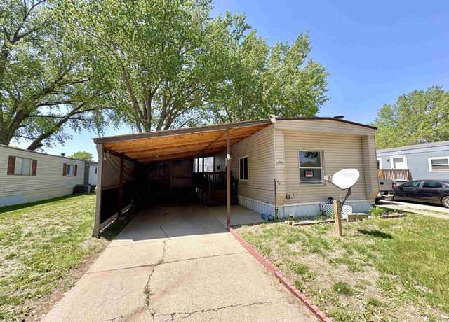 Property at 906 15th St, Norfolk, NE 68701, 2 beds, 1 bath