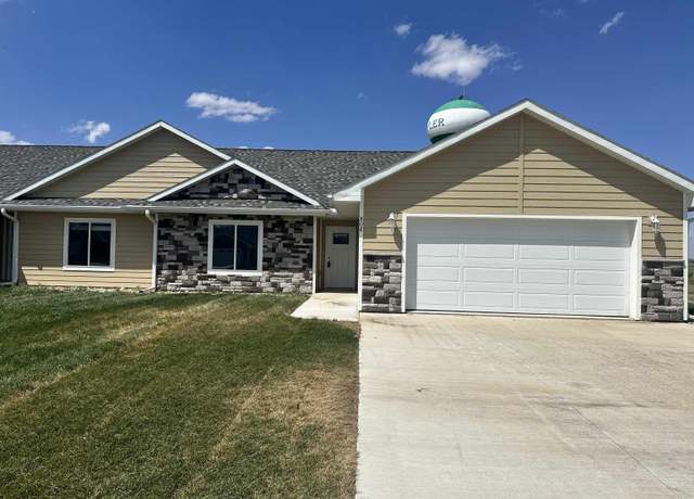 Property at 808 22nd St, Schuyler, NE 68661, 2 beds, 2 baths