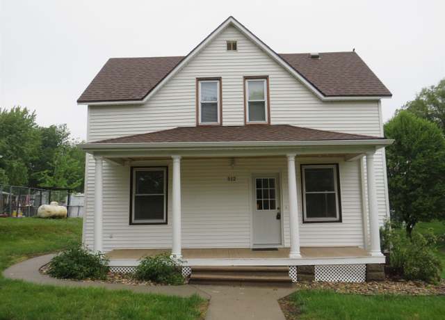 Property at 512 Elm St, Clarkson, NE 68629, 3 beds, 1 bath