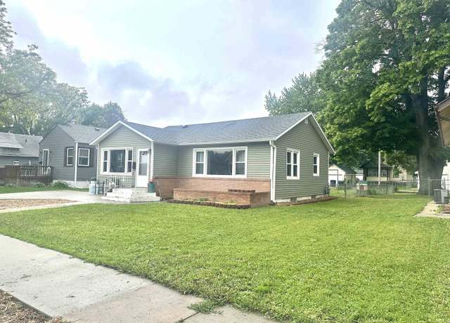 Property at 728 11th St, Norfolk, NE 68701, 2 beds, 1 bath
