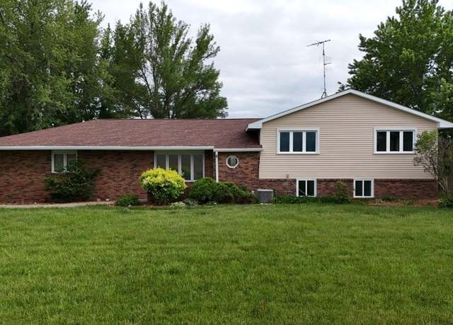 Property at 56108 839 Rd, Norfolk, NE 68701, 3 beds, 4 baths